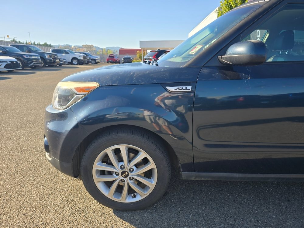 Thumbnail: 2017 Kia Soul - 20