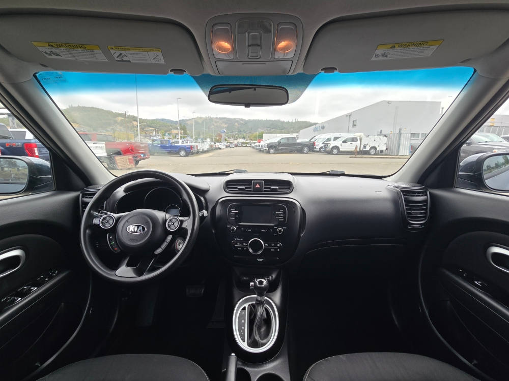 Thumbnail: 2017 Kia Soul - 11