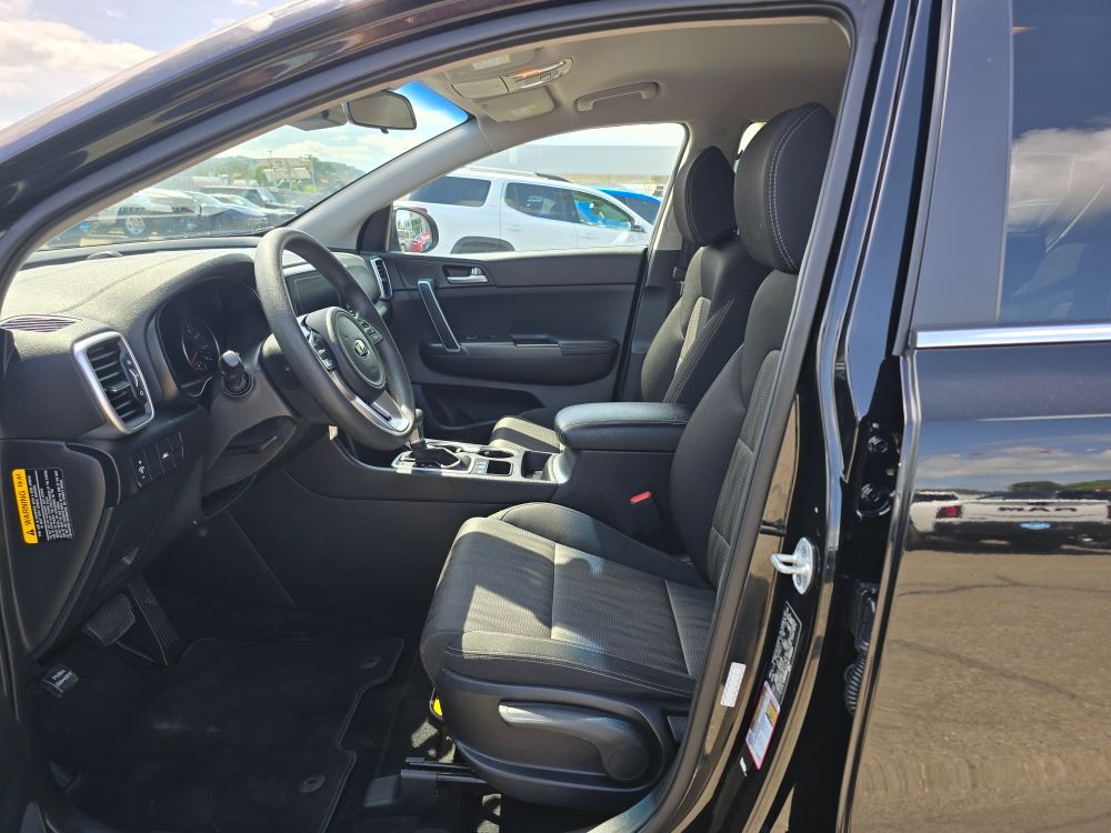 Thumbnail: 2020 Kia Sportage - 9