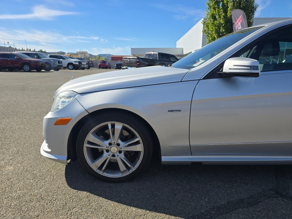 Thumbnail: 2012 Mercedes-Benz E-Class - 5