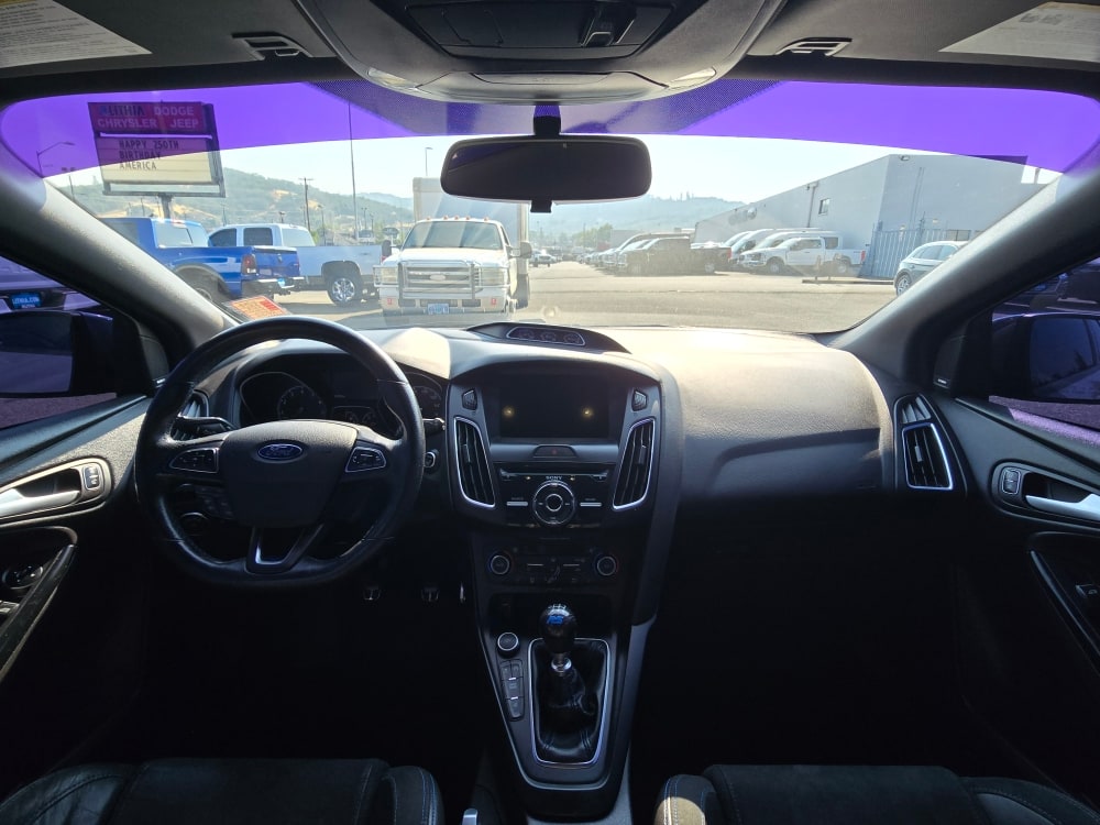 Thumbnail: 2017 Ford Focus - 11