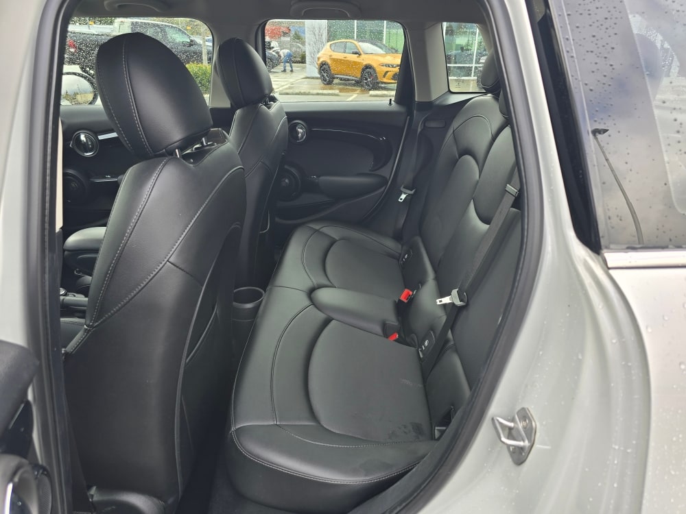 2018 MINI Cooper S 10