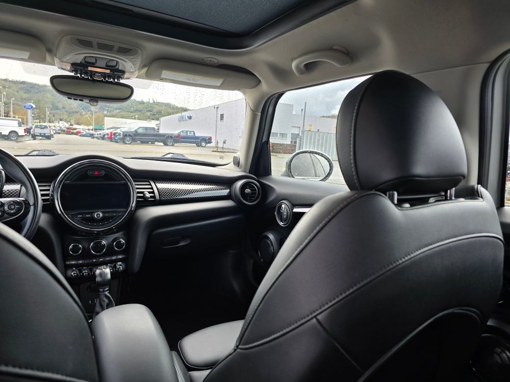 2018 MINI Cooper S 9
