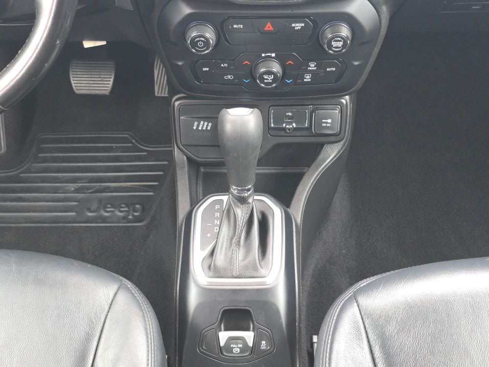 Thumbnail: 2018 Jeep Renegade - 13