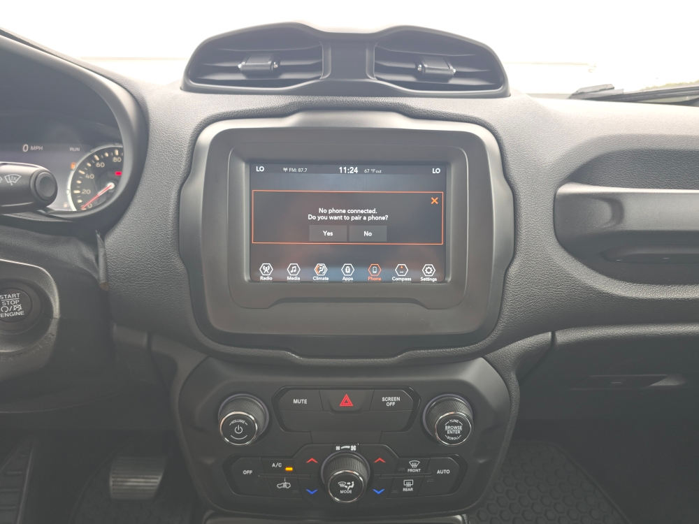 Thumbnail: 2018 Jeep Renegade - 12