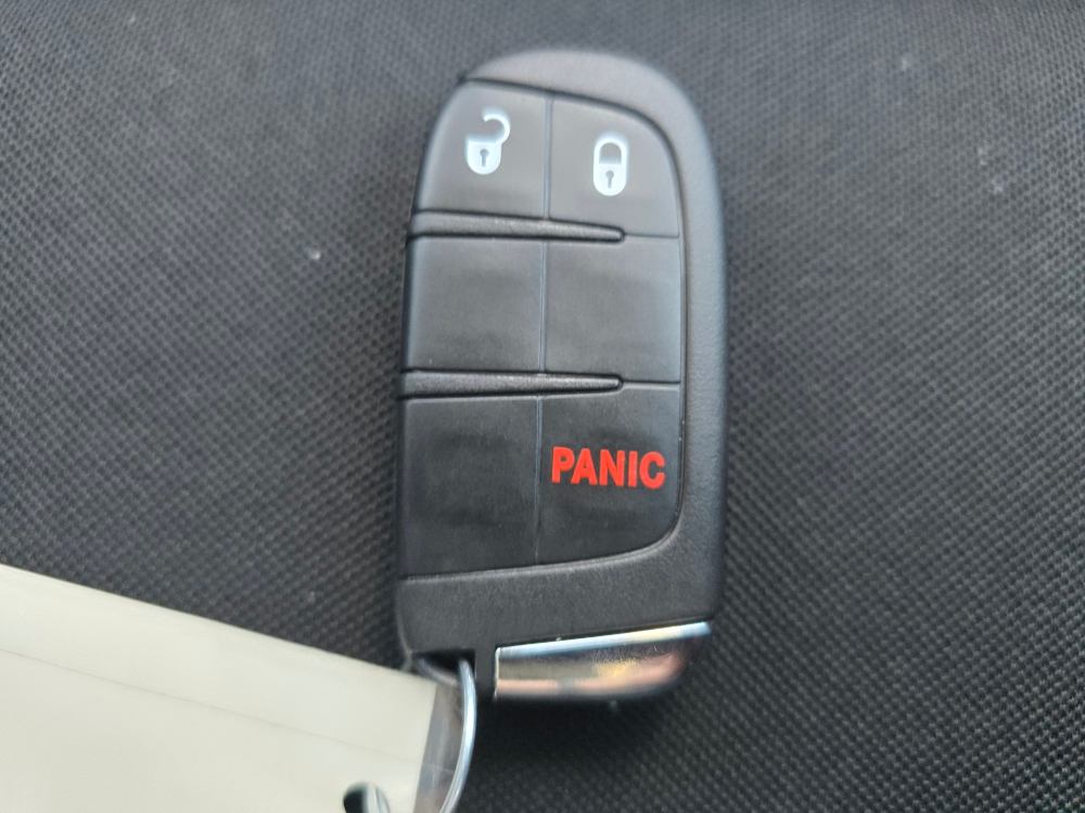 Thumbnail: 2021 Jeep Renegade - 15