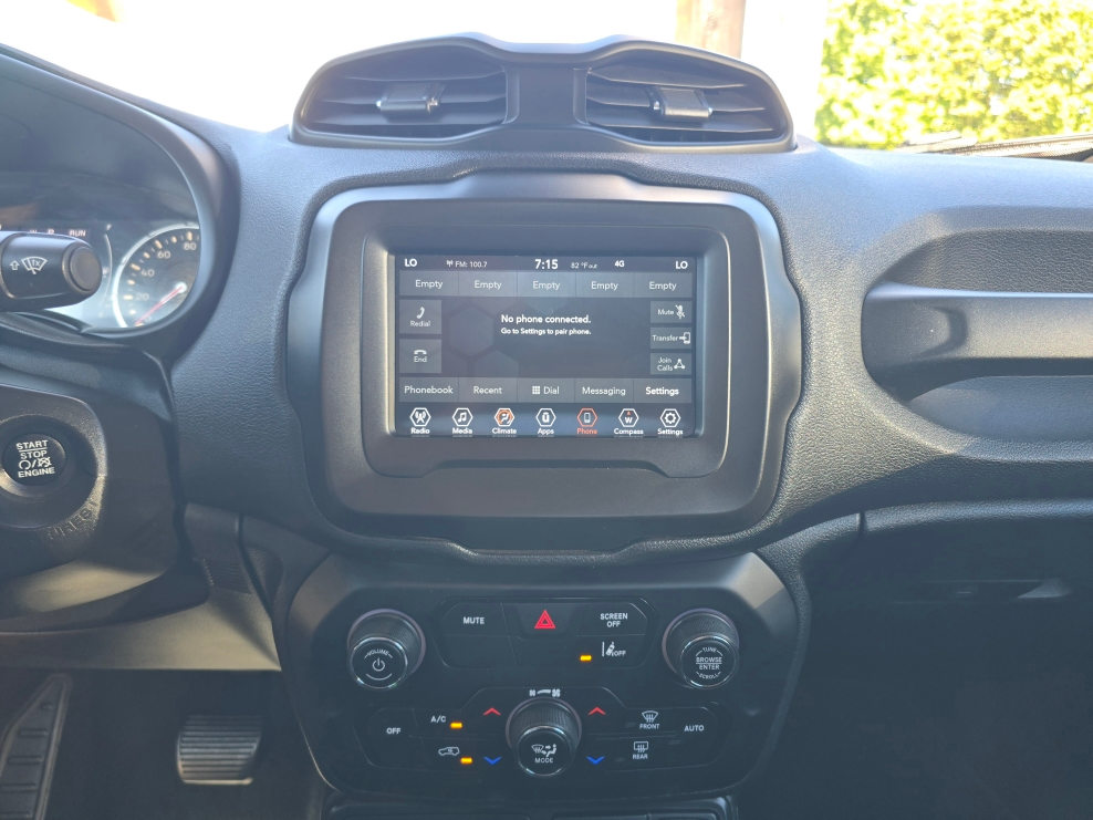 Thumbnail: 2021 Jeep Renegade - 12