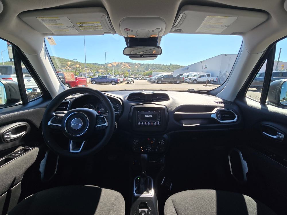 Thumbnail: 2021 Jeep Renegade - 11