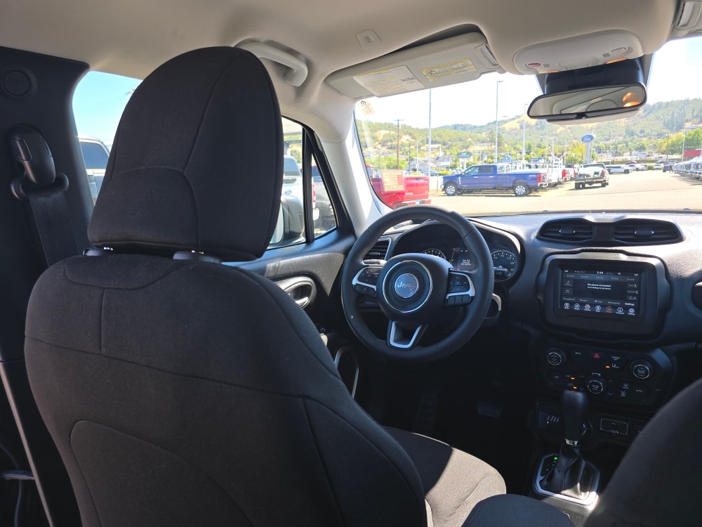 Thumbnail: 2021 Jeep Renegade - 2