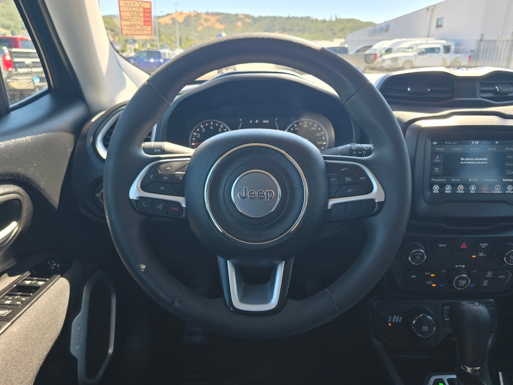 Thumbnail: 2021 Jeep Renegade - 7