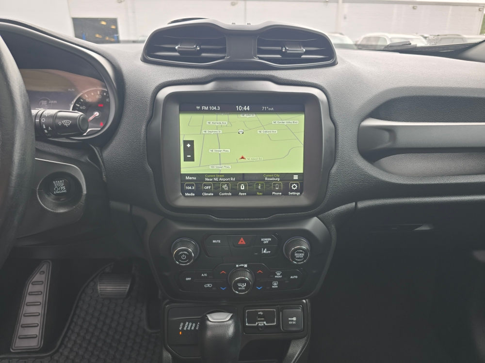 Thumbnail: 2021 Jeep Renegade - 12