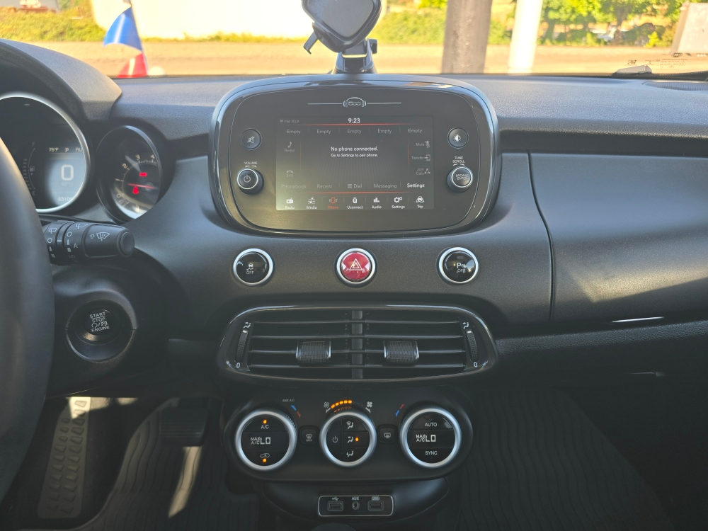 Thumbnail: 2018 Fiat 500X - 11