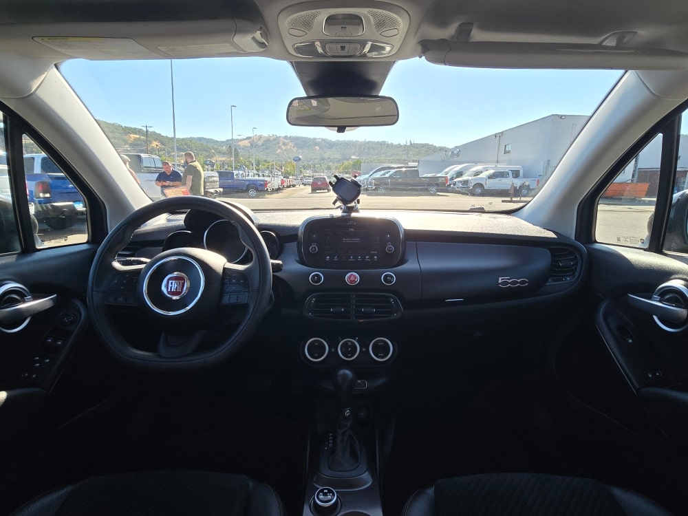 Thumbnail: 2018 Fiat 500X - 10