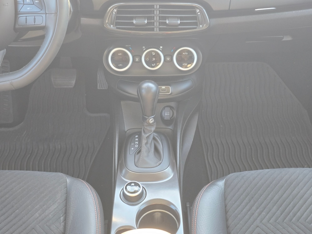 Thumbnail: 2018 Fiat 500X - 12
