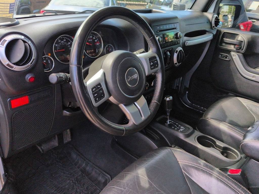 Thumbnail: 2016 Jeep Wrangler - 2