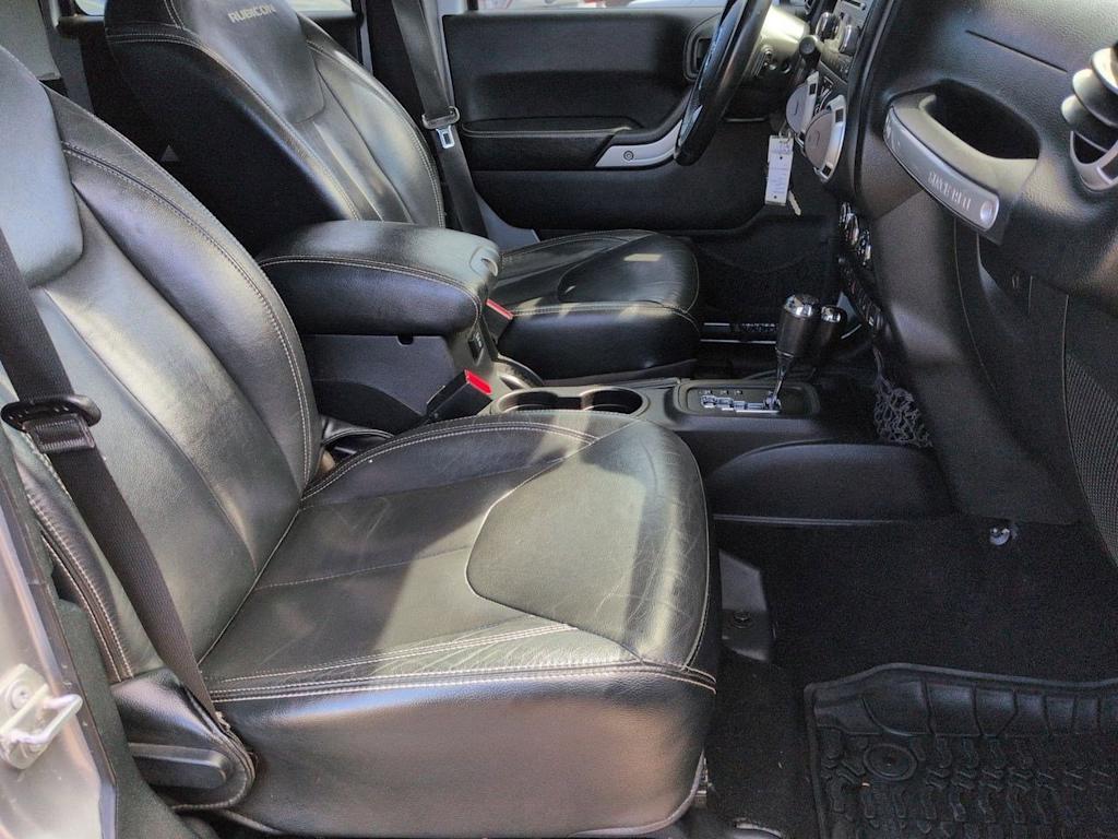 Thumbnail: 2016 Jeep Wrangler - 10