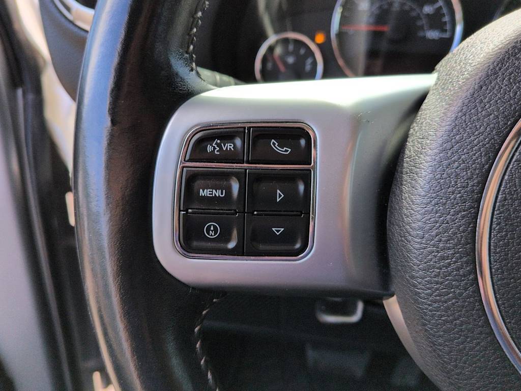 Thumbnail: 2016 Jeep Wrangler - 28