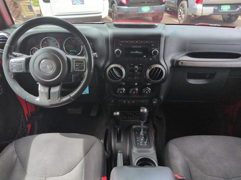 Thumbnail: 2015 Jeep Wrangler - 9