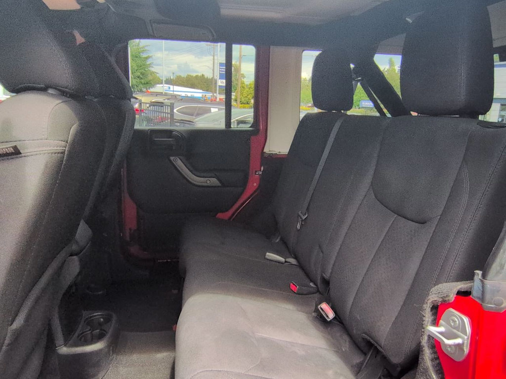Thumbnail: 2015 Jeep Wrangler - 27