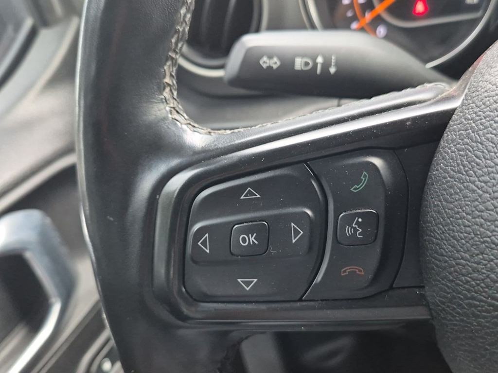 Thumbnail: 2021 Jeep Wrangler - 29