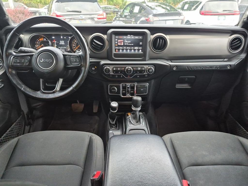 Thumbnail: 2021 Jeep Wrangler - 9