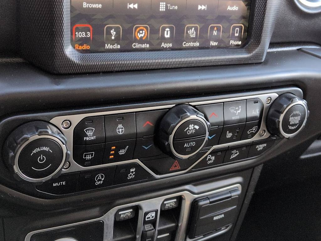 Thumbnail: 2018 Jeep Wrangler - 36