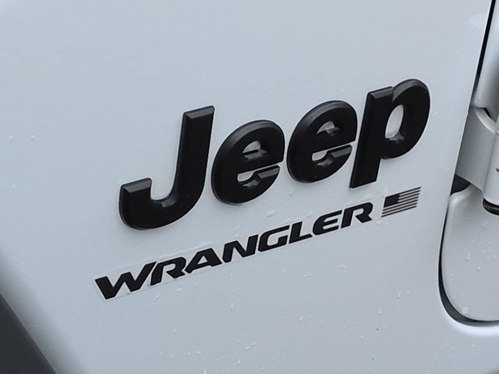 Thumbnail: 2025 Jeep Wrangler - 7