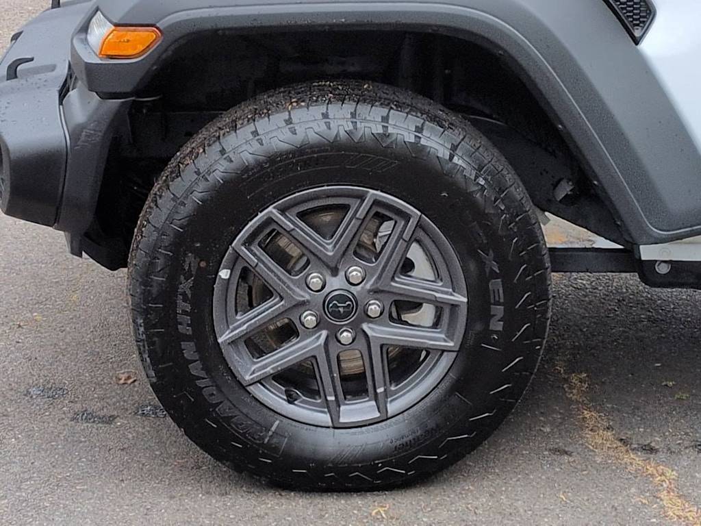 Thumbnail: 2025 Jeep Wrangler - 8
