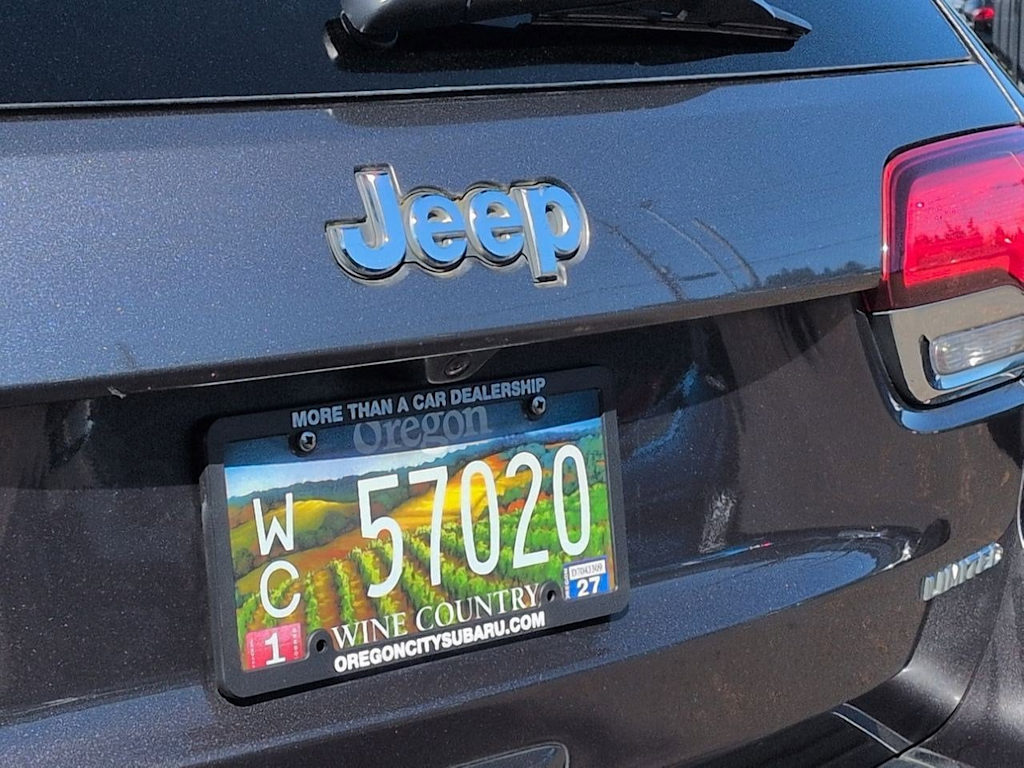 Thumbnail: 2020 Jeep Grand Cherokee - 7