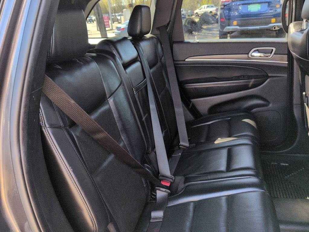 Thumbnail: 2020 Jeep Grand Cherokee - 28