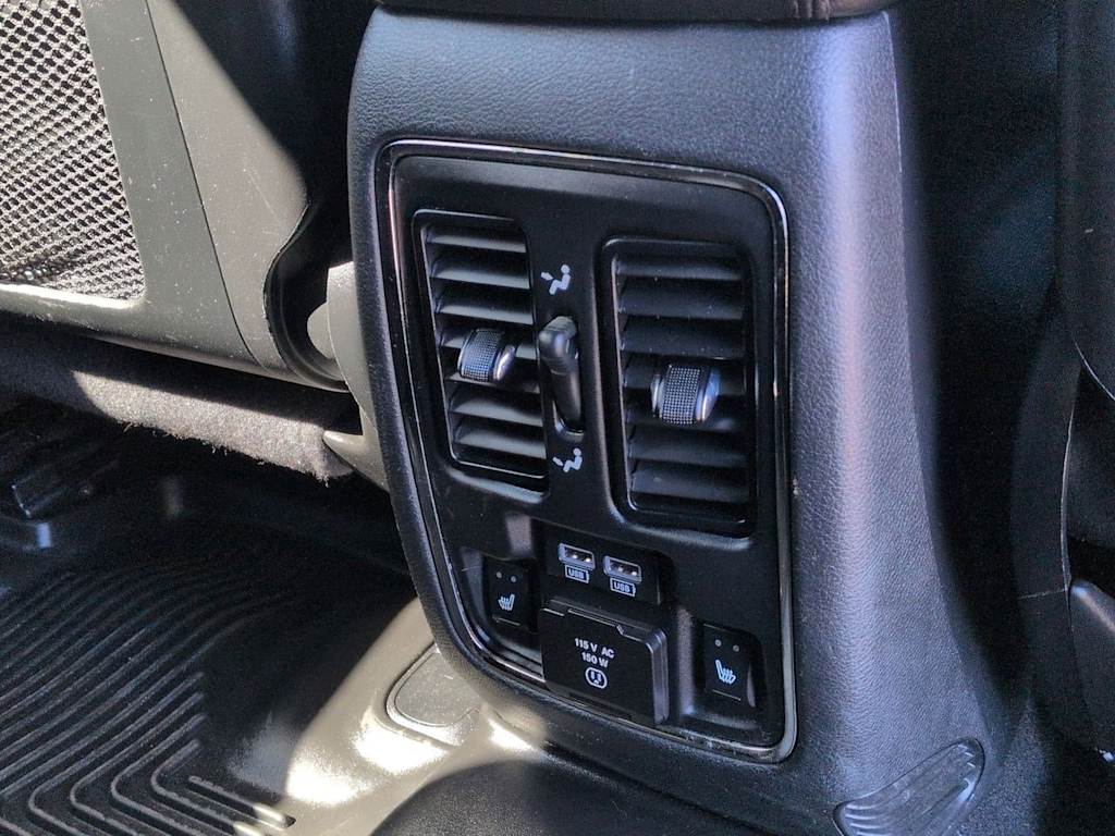 Thumbnail: 2020 Jeep Grand Cherokee - 29
