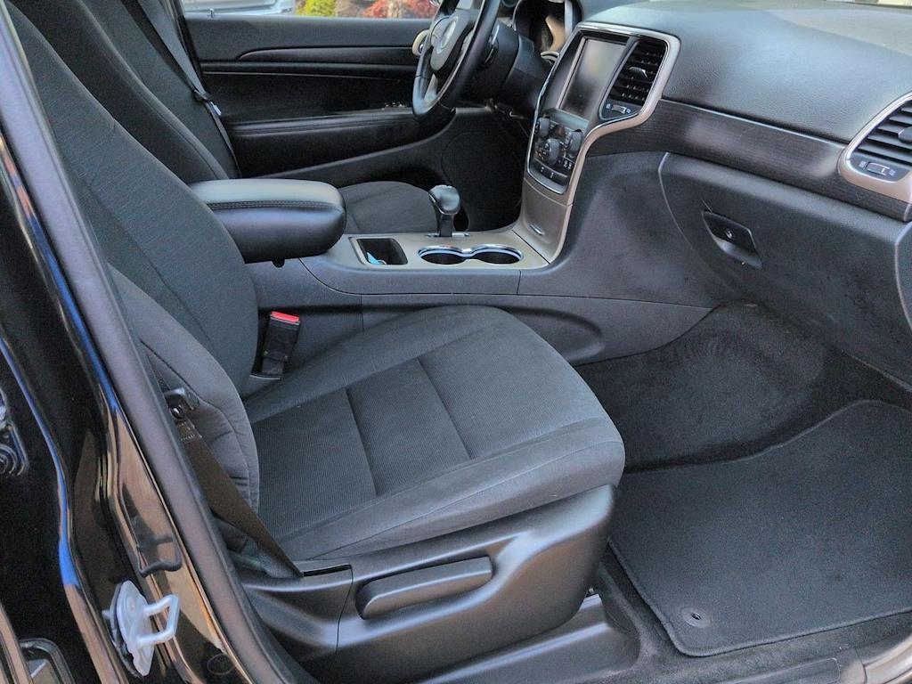 Thumbnail: 2014 Jeep Grand Cherokee - 36