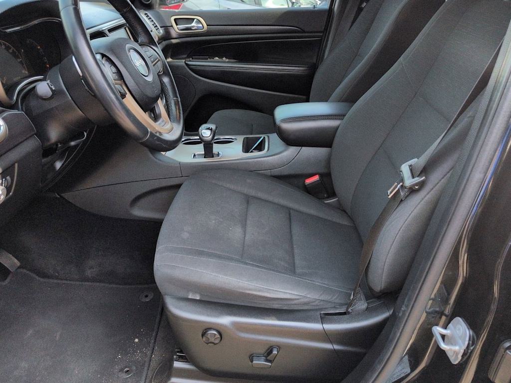 Thumbnail: 2014 Jeep Grand Cherokee - 12