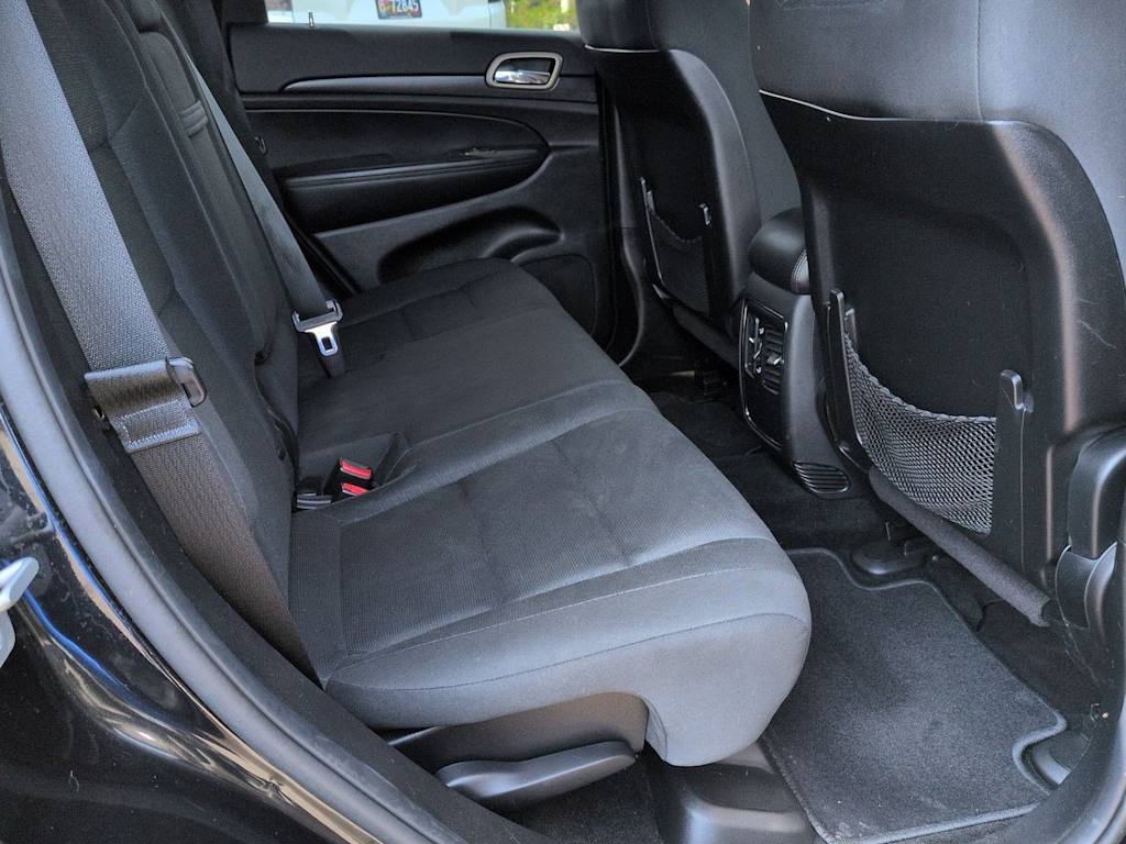 Thumbnail: 2014 Jeep Grand Cherokee - 35