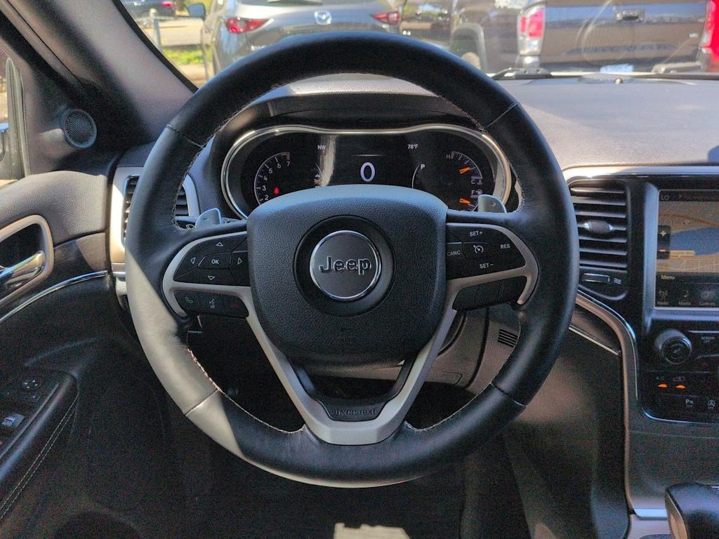 Thumbnail: 2017 Jeep Grand Cherokee - 13