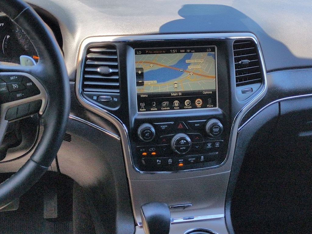 Thumbnail: 2017 Jeep Grand Cherokee - 14
