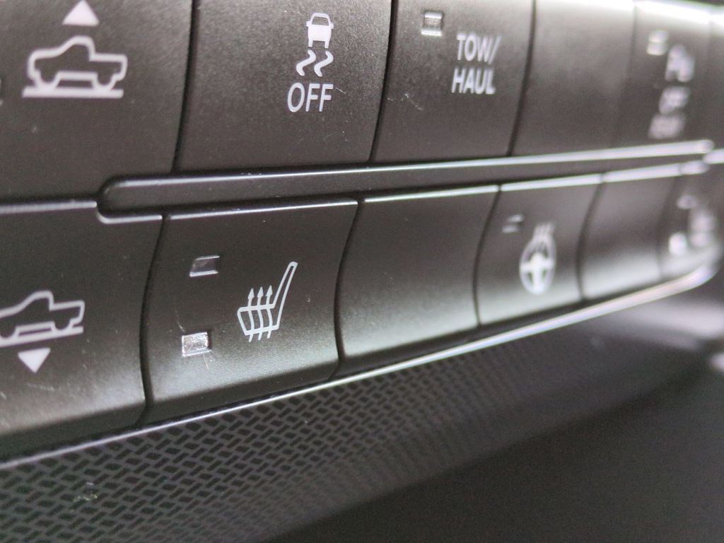 Thumbnail: 2017 RAM 1500 - 38