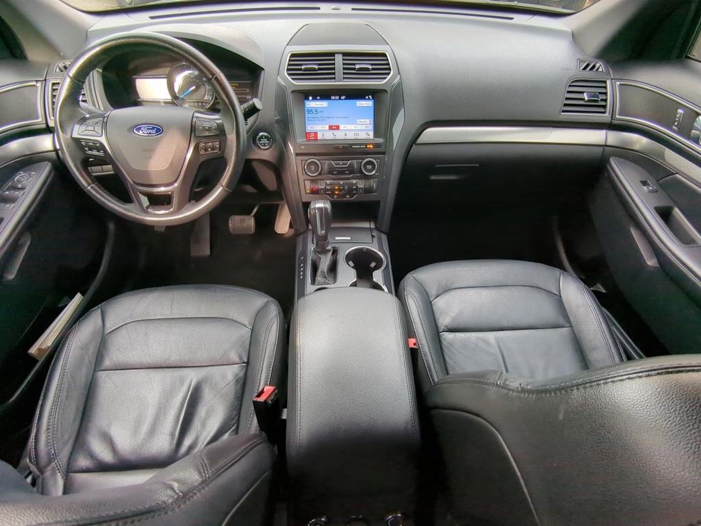 Thumbnail: 2018 Ford Explorer - 8