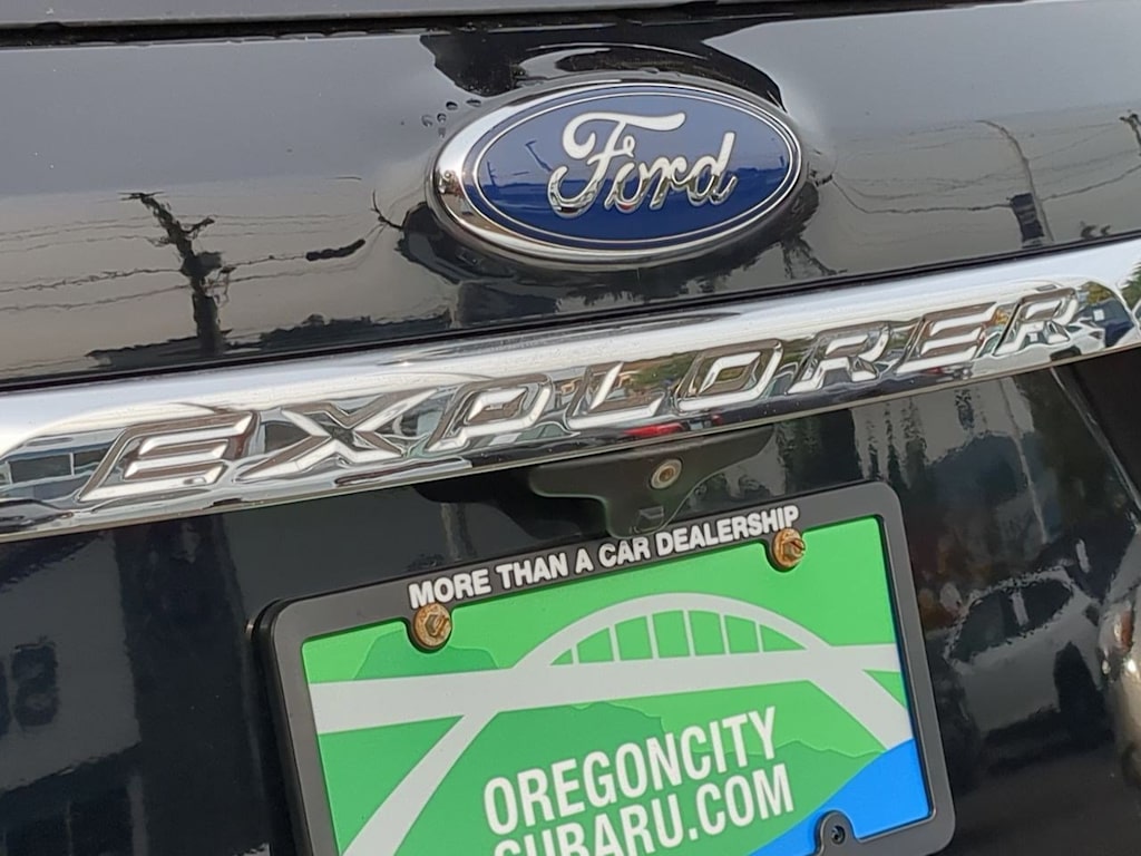 Thumbnail: 2018 Ford Explorer - 24