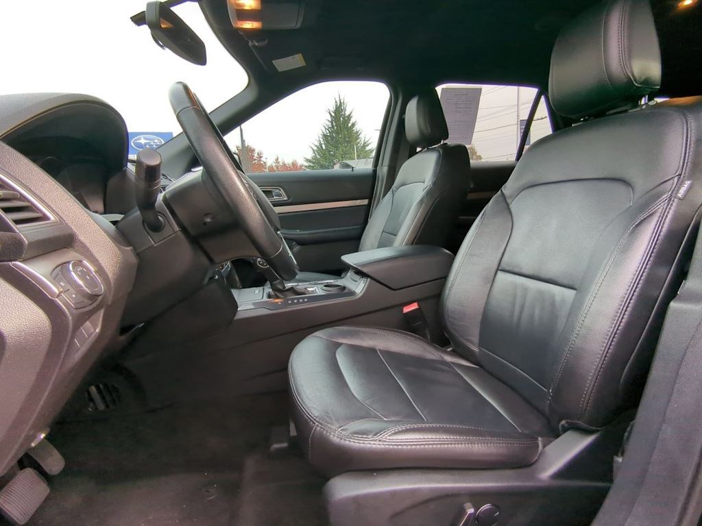 Thumbnail: 2018 Ford Explorer - 9