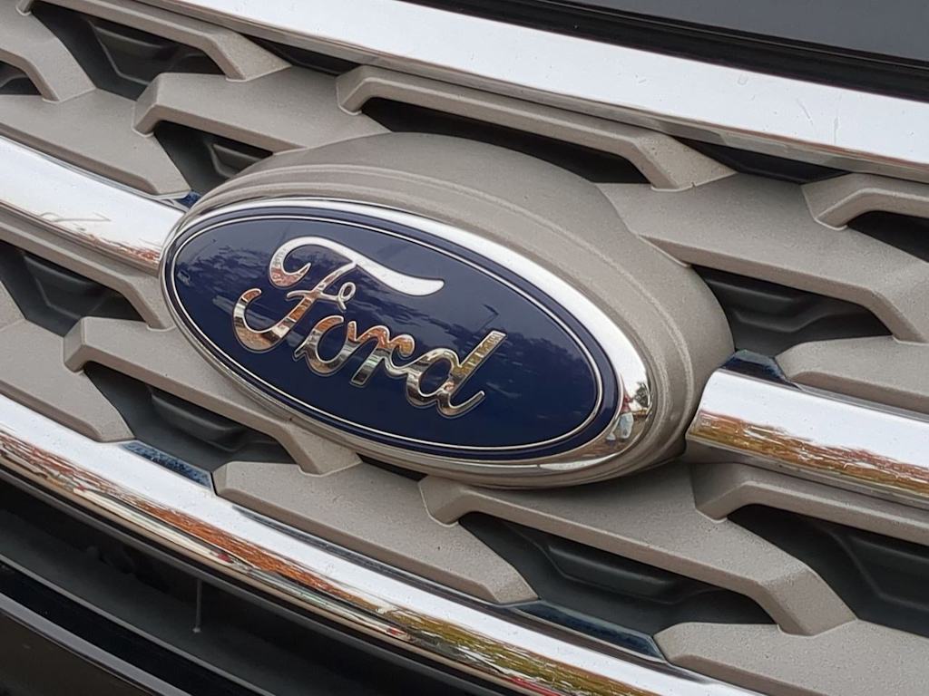 Thumbnail: 2018 Ford Explorer - 5