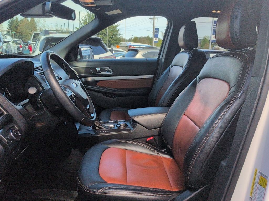 Thumbnail: 2019 Ford Explorer - 10
