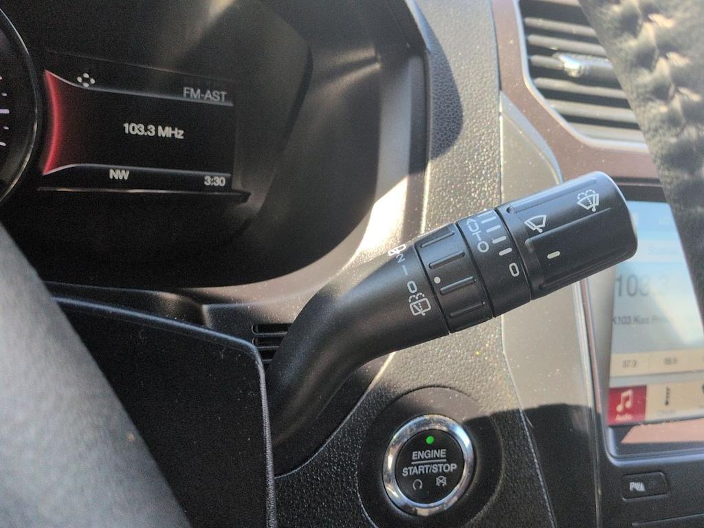 Thumbnail: 2019 Ford Explorer - 32