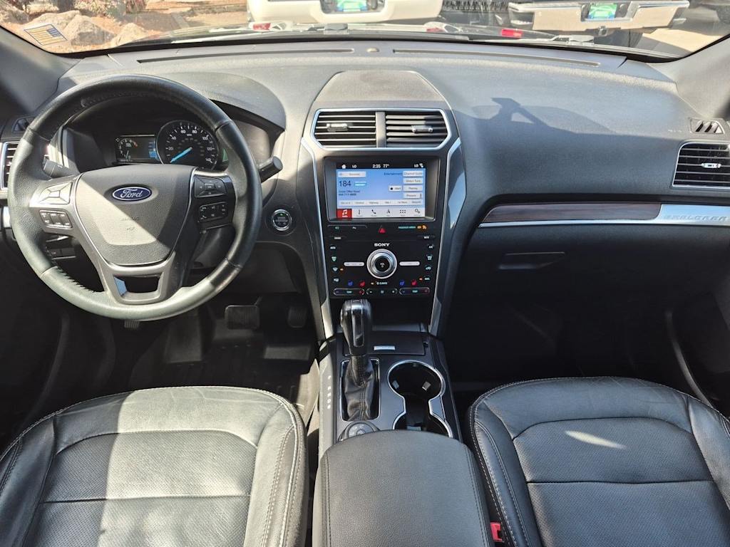 Thumbnail: 2019 Ford Explorer - 9