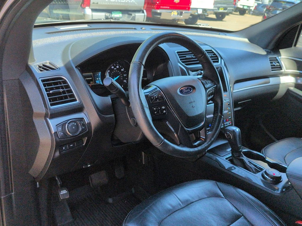 Thumbnail: 2018 Ford Explorer - 2