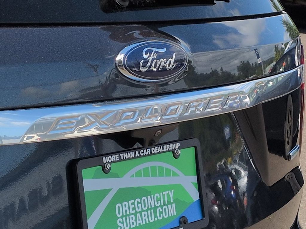 Thumbnail: 2017 Ford Explorer - 26