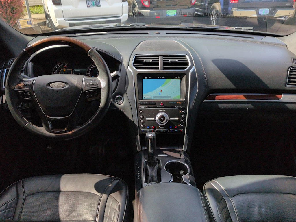 Thumbnail: 2017 Ford Explorer - 10