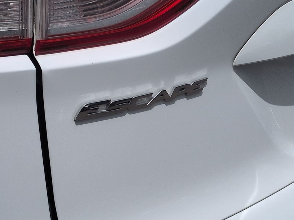 Thumbnail: 2013 Ford Escape - 27