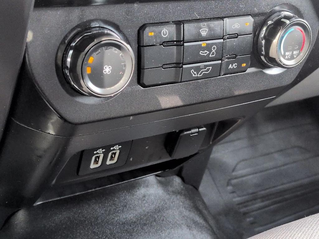 Thumbnail: 2019 Ford F-150 - 34