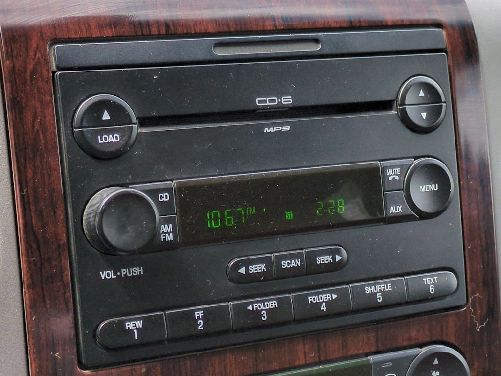 Thumbnail: 2006 Ford F-150 - 16